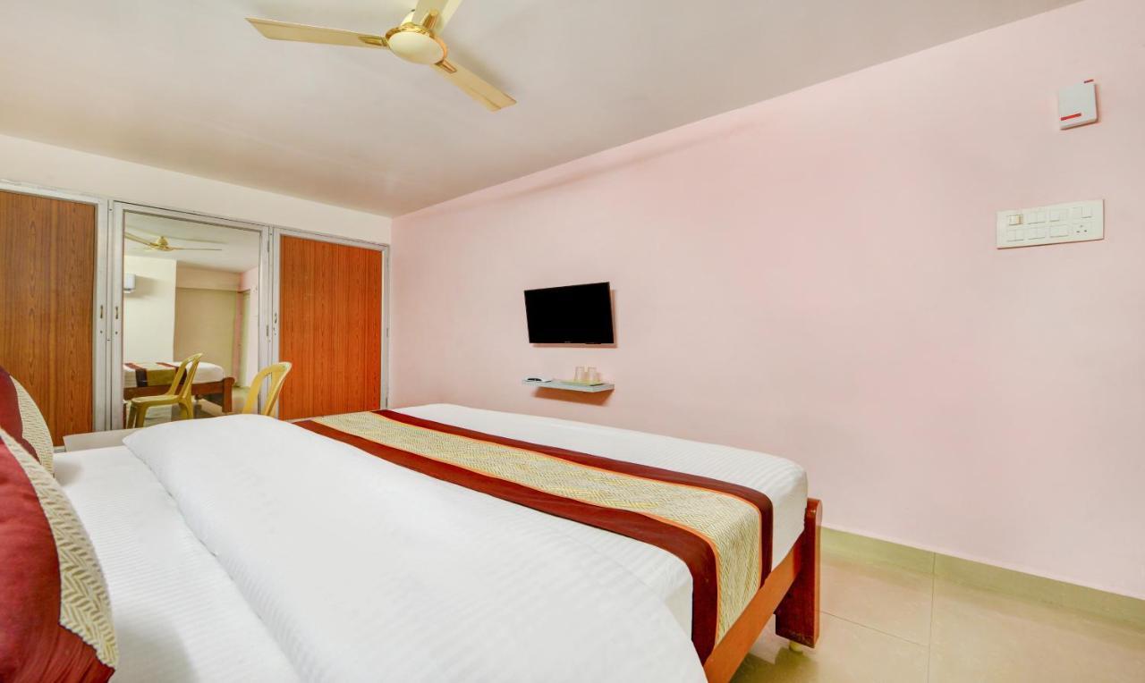 Hotel Sal Inn - Near Airport 钦奈 外观 照片